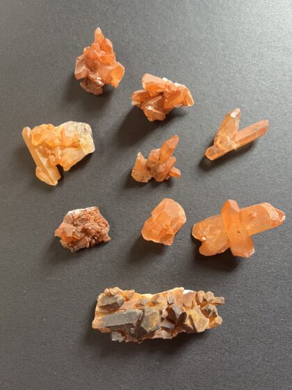 Tangerine Quarz kleine Naturkristallstufen